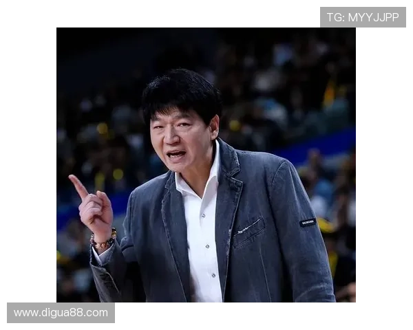 邱彪鼓励新疆走出困境 格兰回应季后赛问题